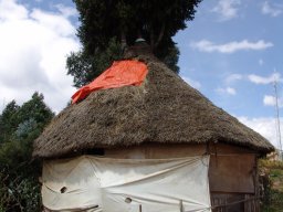 07-tucul-rabberciato